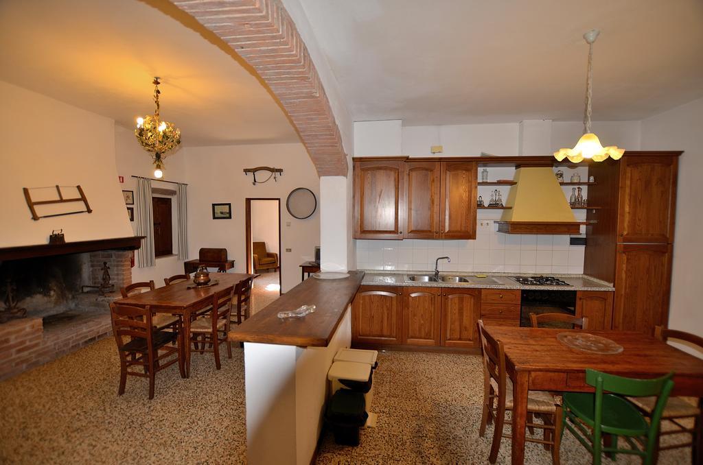 Agriturismo Poggio Ai Grilli Gambassi Terme Quarto foto